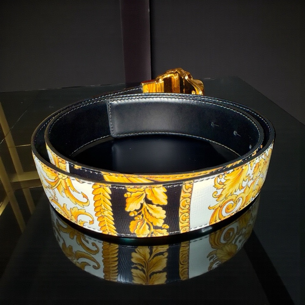 Versace Medusa Reversible Leather Belt Size 34 - Picture 3 of 5